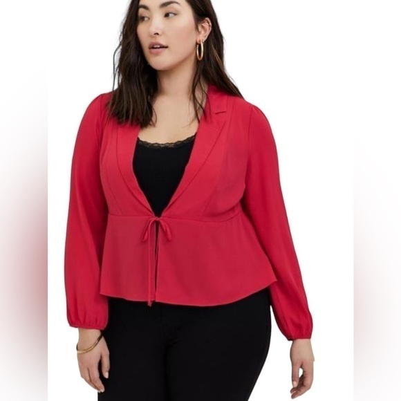 Fuchsia Pink Crepe Tie Front Peplum Jacket, size 5 lightweight, Barbie core - Picture 3 of 13